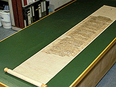 3 No. Image Caption